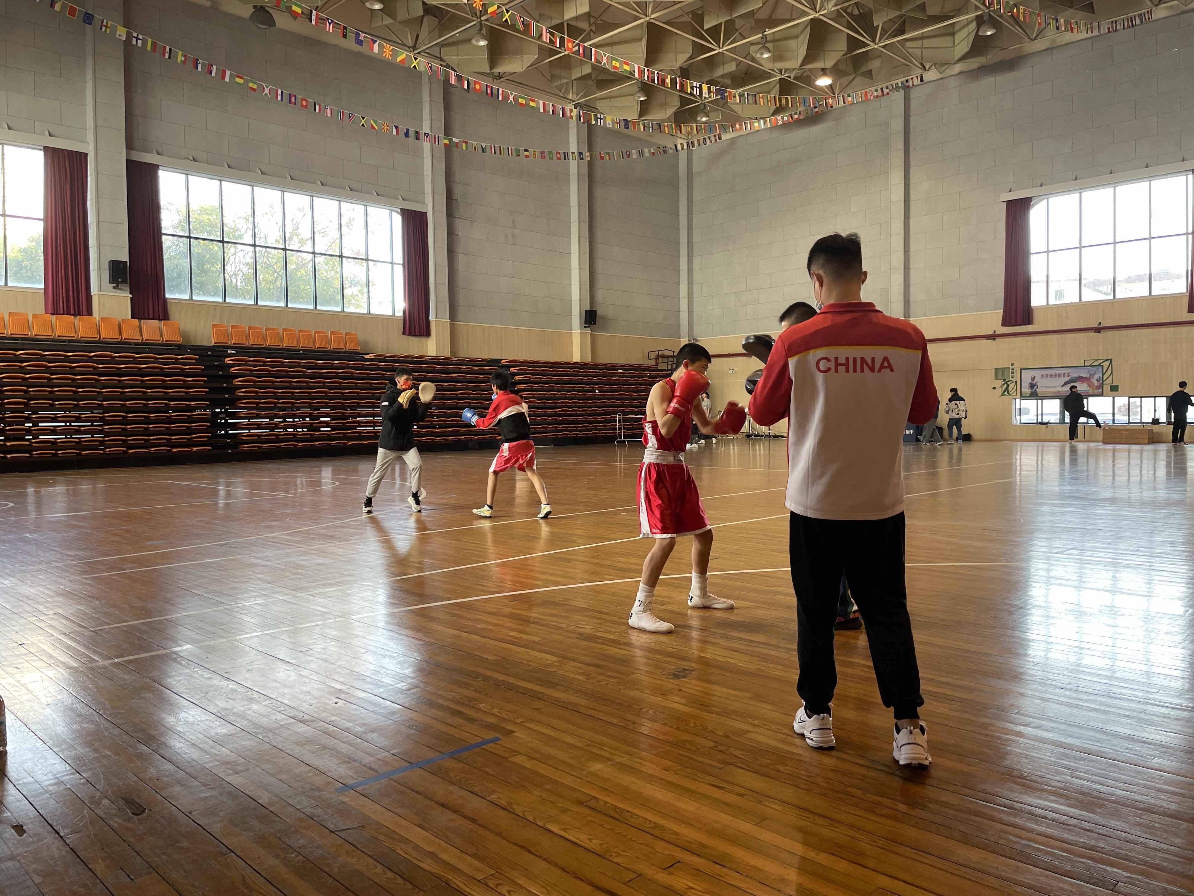 上海市|15岁拳击小将打出“爆肝拳”，获上海市青少年拳击赛冠军