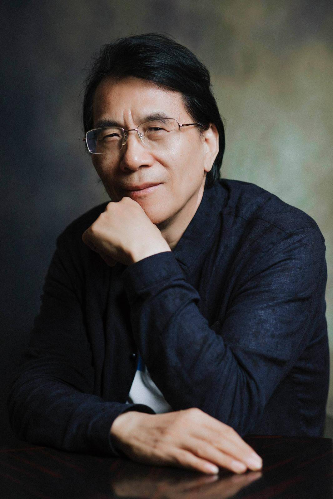 何建明给出一个全新的打开方式_中国作家协会_经济_发展