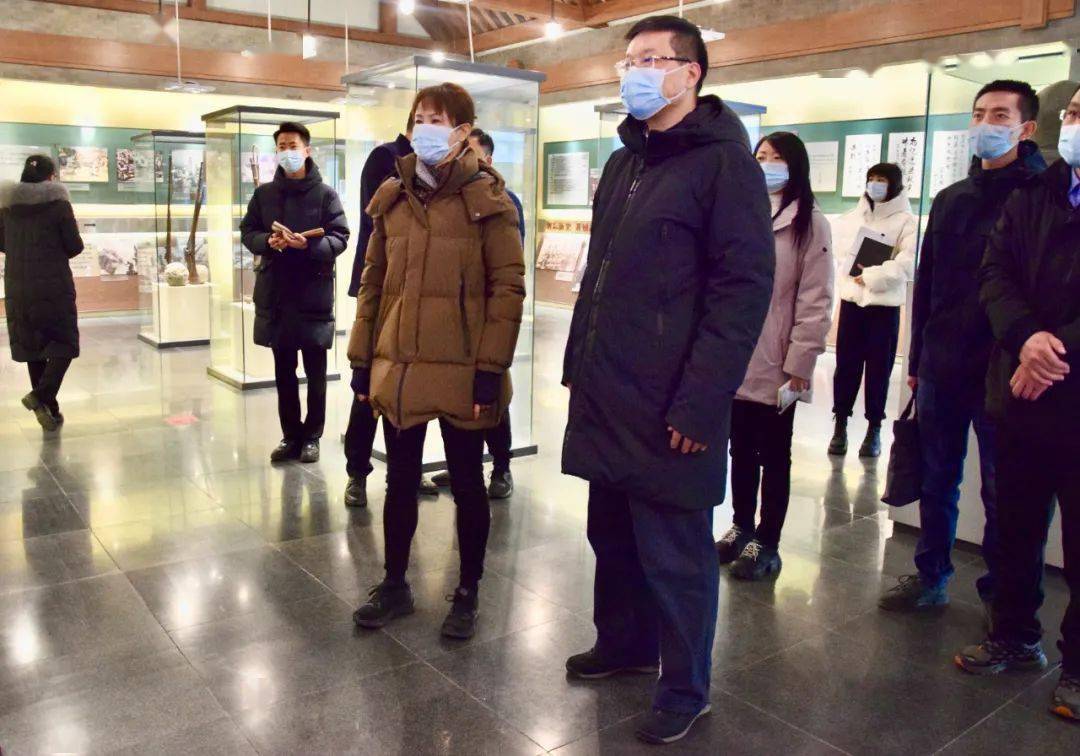 区委常委赵鹏到龙湾屯镇调研指导焦庄户地道战遗址纪念馆提升改造及