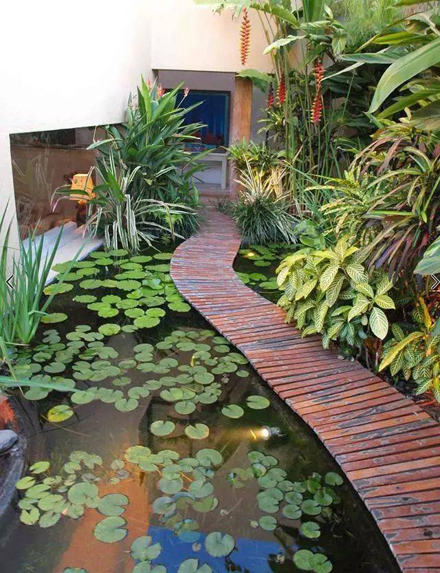 别墅花园养鱼池设计方案