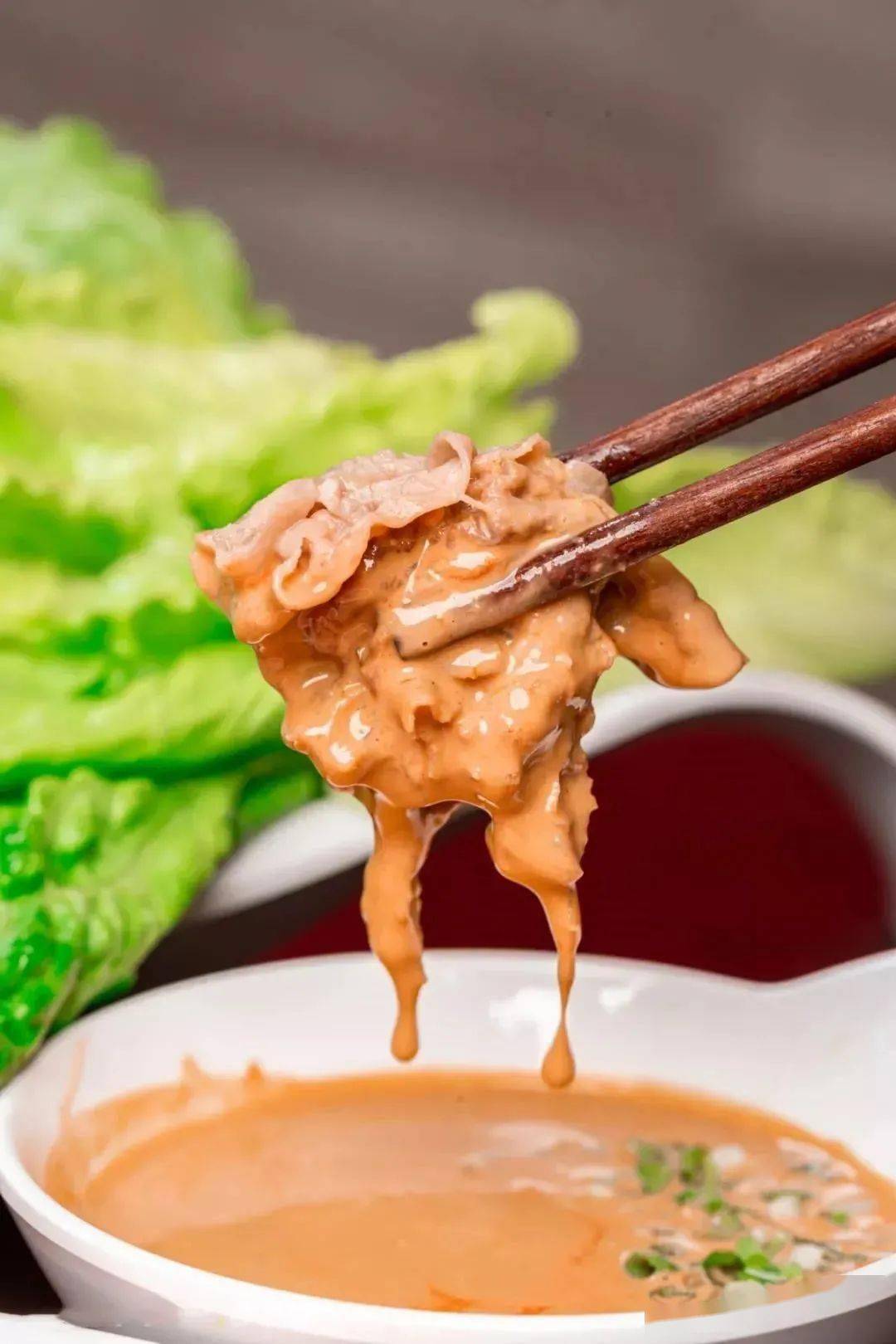 在峨眉,就能吃到正宗的「涮羊肉」,解馋又地道!_铜锅_清水_清汤