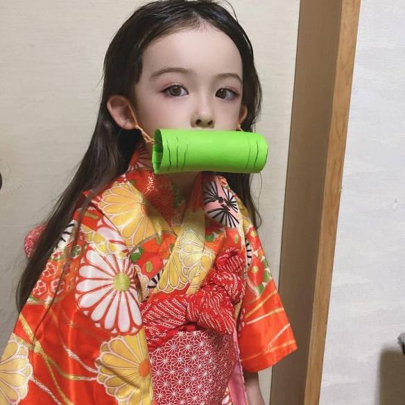 岛国6岁萝莉惊艳cos鬼灭之刃堕姬引争议