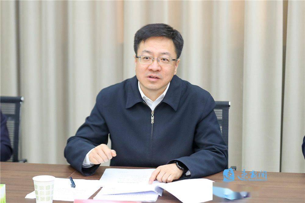 (速新闻记者 魏欢庆)12月15日,宿迁市委副书记,市长陈忠伟到市信访局