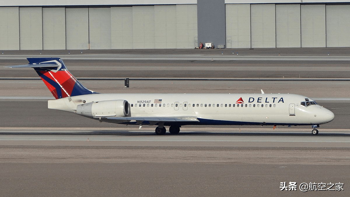 CRJ-100图片