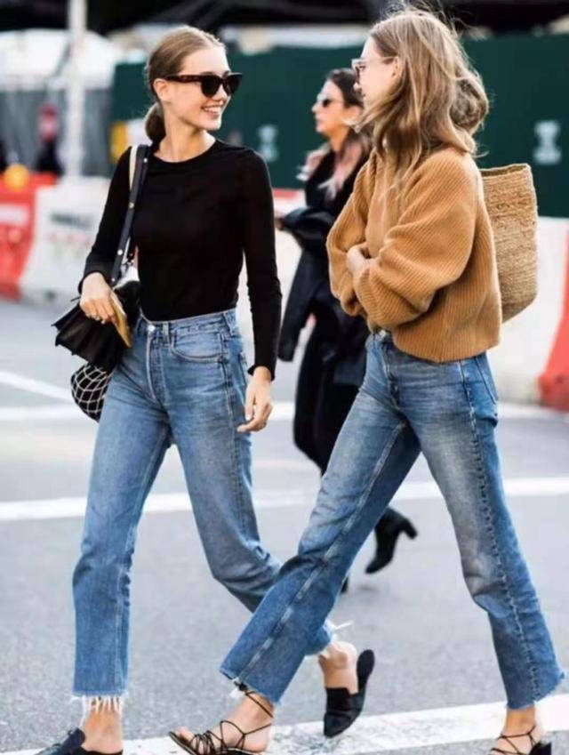 胖女人街拍穿搭 92e1f73bc360411f97e0c54b619f600e.jpeg