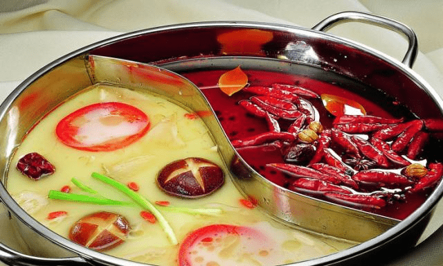 涮火锅无论你吃不吃辣都别再点清汤锅底了服务员道出其中原因