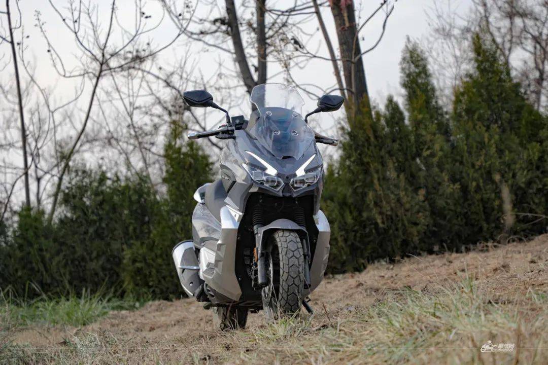 国产硬核拉力踏板大阳v锐adv350测评