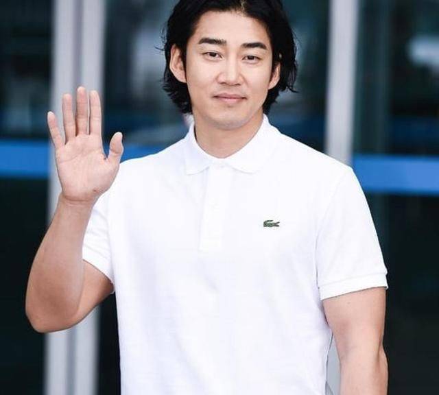 会伽倻琴的韩国小姐,爱了七年国民偶像,家境太好成分手理由_尹启相_李