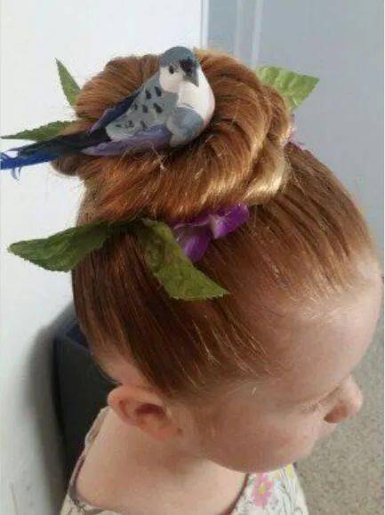 这下好了,真顶了个鸟窝总被人说头发像鸡窝看得我目瞪口呆飞机头的最