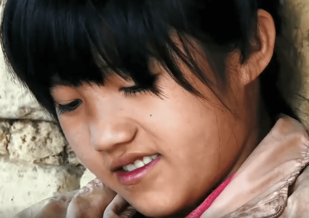 《变形计》李勒优:被城市妈妈收养,被哥哥嫂子宠成小公主_孩子_大山