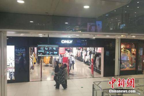 潮牌崛起 你还喜欢快时尚ZARA、C&A们吗？_中国_品牌_门店