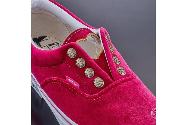 黄金之风vans推出jojo主题联名鞋款