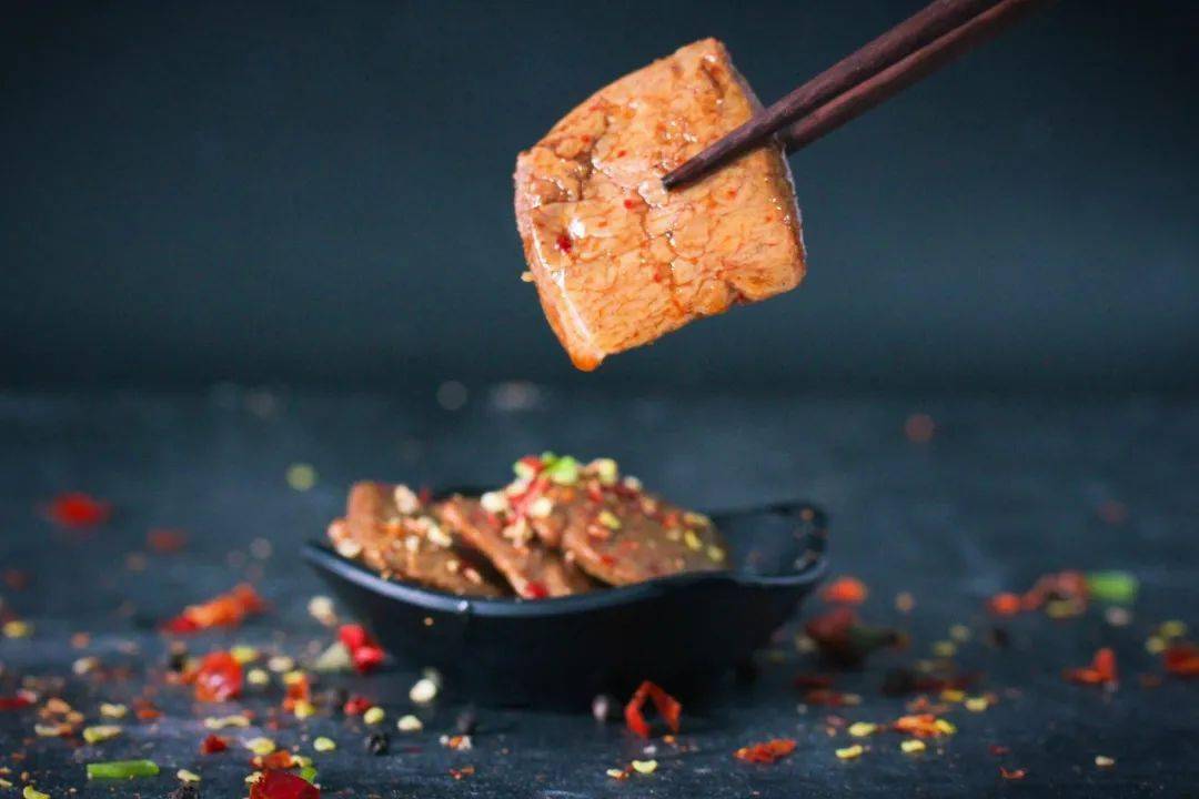 花會|這10種零食里偷偷加了很多油！薯片排第3名，第1名你們都吃過！