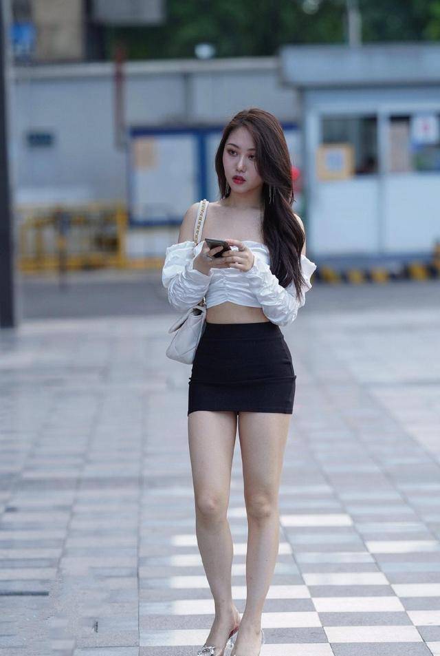 e4d2386faef941d8b64f86fd6947eaf8.jpeg