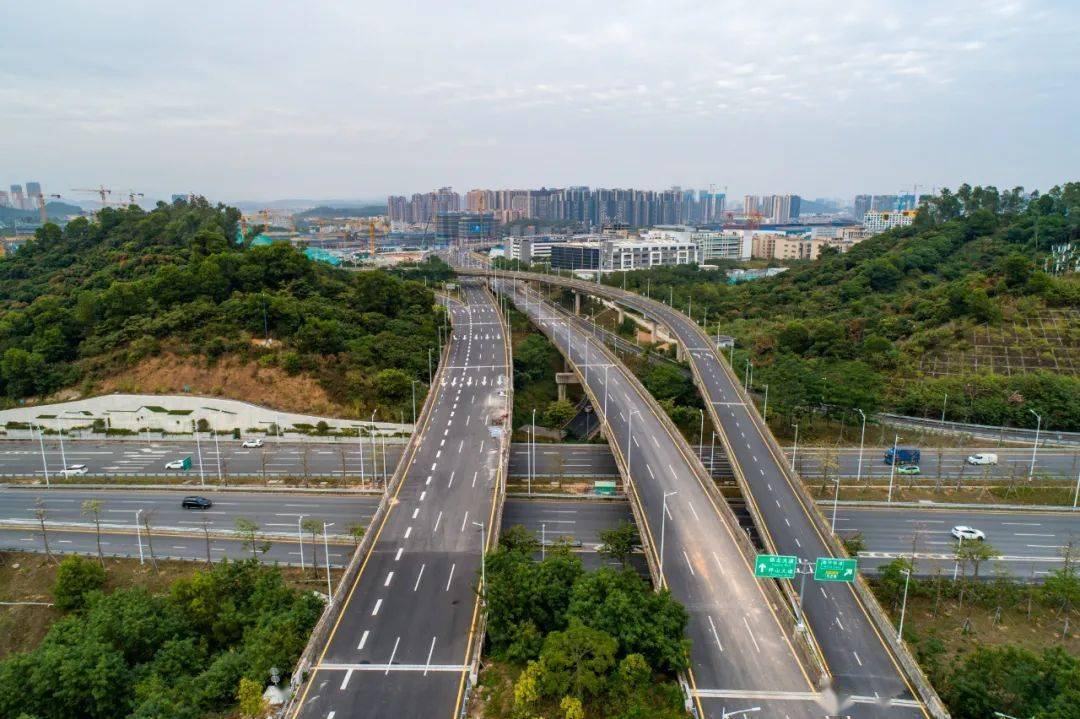 坪盐通道即将通车10分钟直达