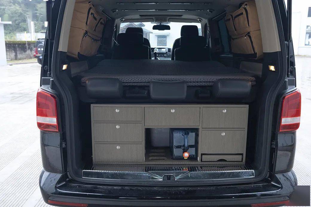 自驾游新宠i改装床车去旅行大众迈特威床车改装案例分享