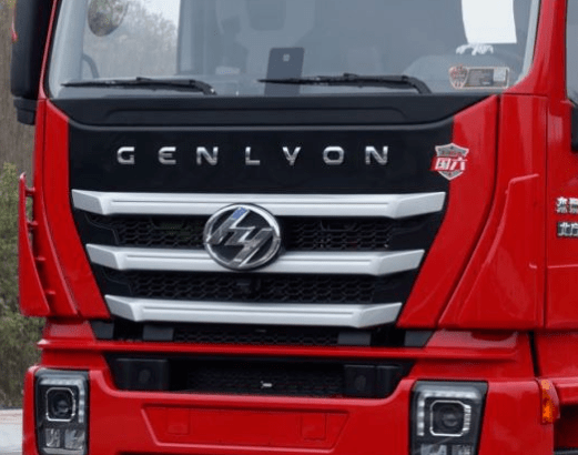 焕然新姿刚柔并济新一代红岩杰狮c6plus牵引车测评