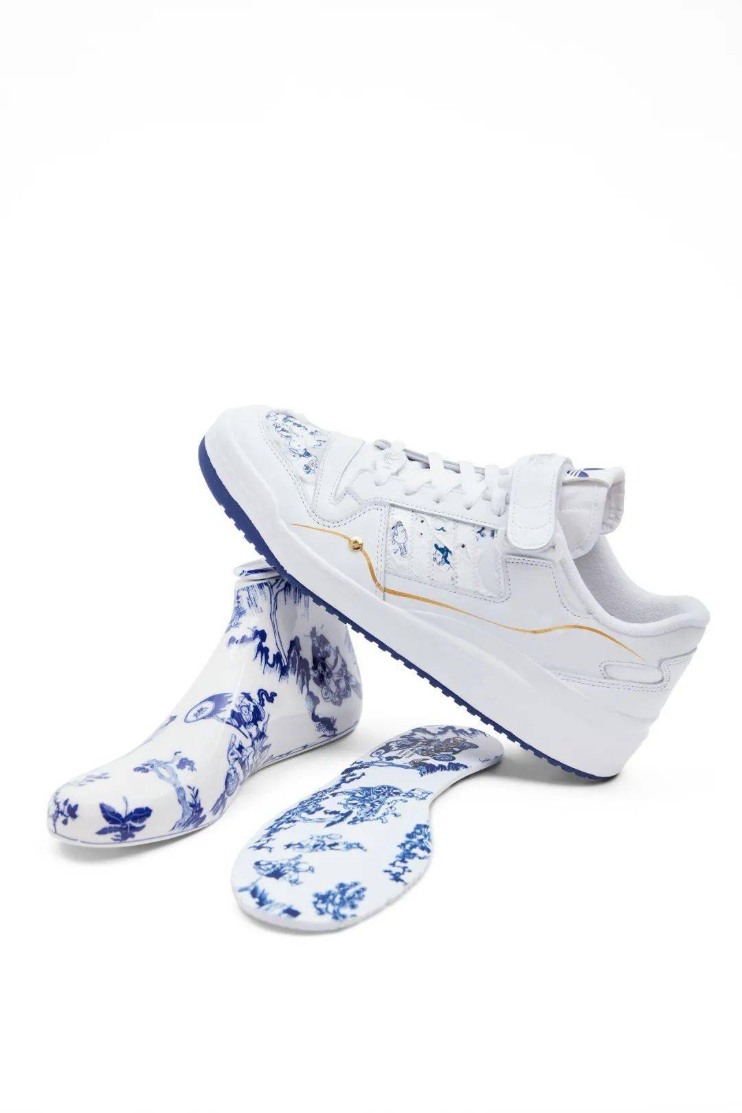 以国际视角解读元代青花瓷后adidasoriginals打造出一双怎样的陶瓷