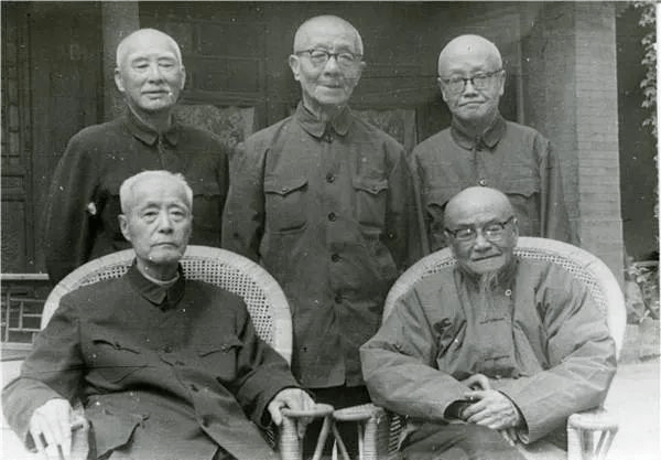 花落春仍在 | 俞曲园先生诞辰两百周年