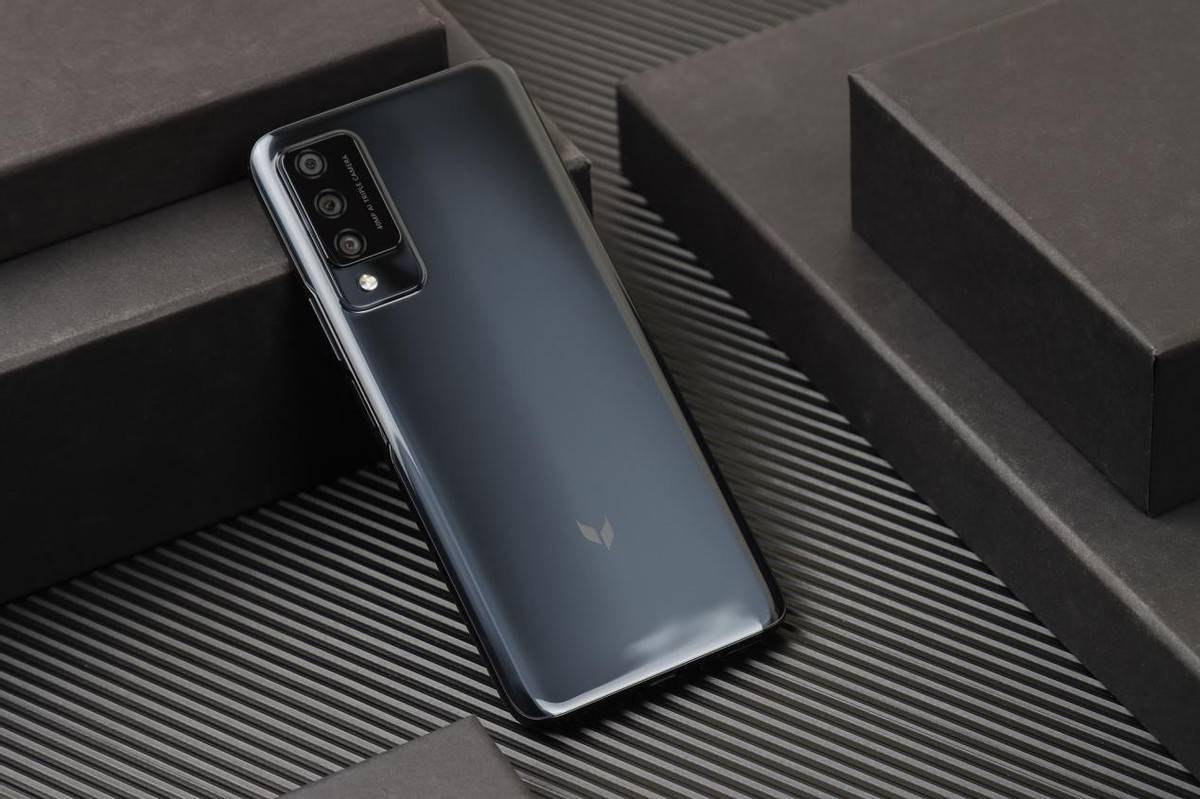 麦芒10正式开售科技与时尚兼具的丰富体验触手可及