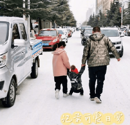 寒潮|南方下“大雪”了？！初雪打卡照火了！网友：南方人的限定版快乐