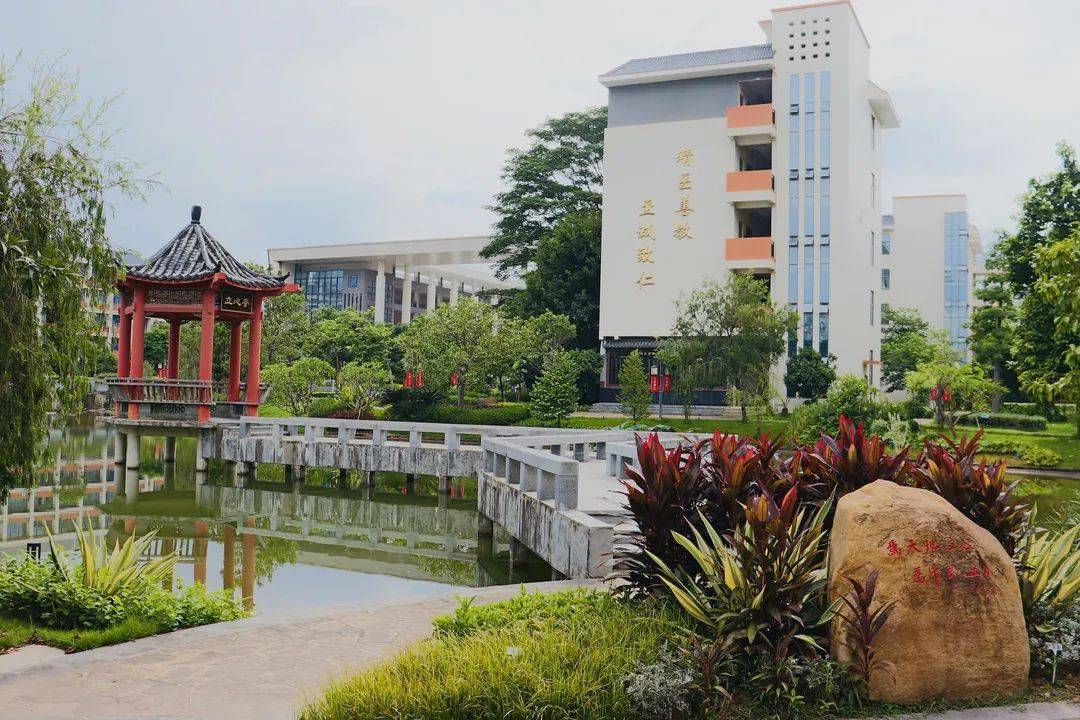 公办惠州卫生职业技术学院录取分数学校环境宿舍介绍