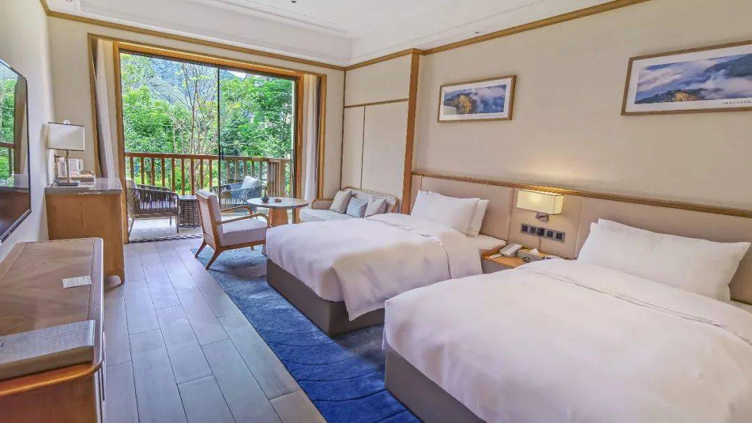 宿在元江让游客住在风景里的温泉酒店