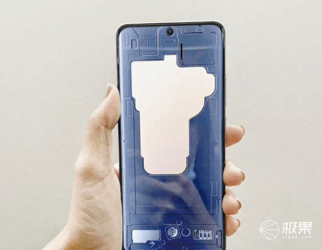 手机|小米12再爆猛料！高清渲染现身，还有iPhone 13同款技术...