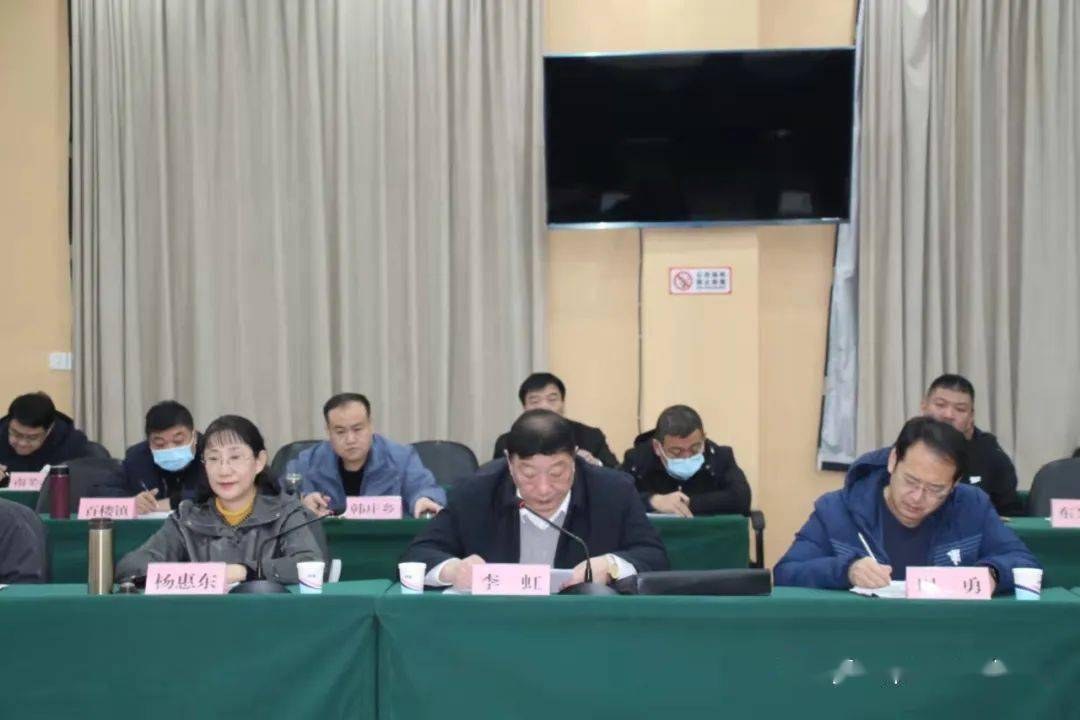 莲池区委副书记,区长张超代表区委,区政府向考核组汇报了莲池区2021年