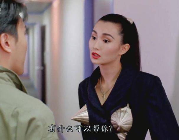 张曼玉当年的造型有多羞耻周星驰看的目不转睛