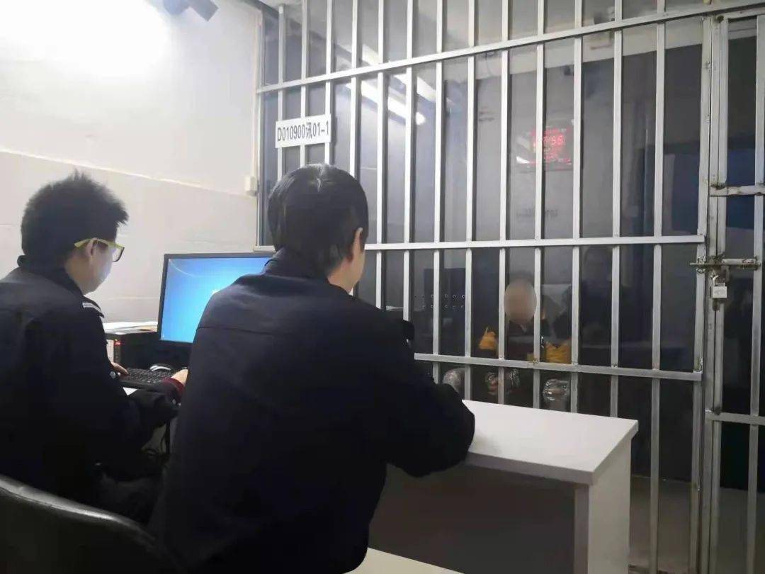 我为群众办实事|金平警方抓获一名拒不支付劳动报酬犯罪嫌疑人_丘某