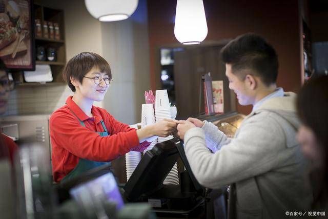 2大股东明争暗斗,3000家店接连倒闭_上岛咖啡_陈文敏_市场