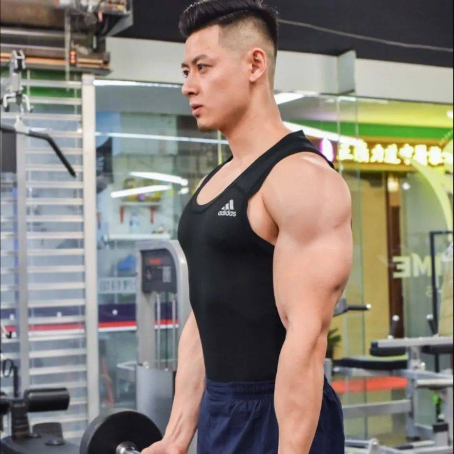 为何平时强壮的人会突然得大病,“病秧子”反而长寿?医生:这是有原因的!_癌症_身体_肺部
