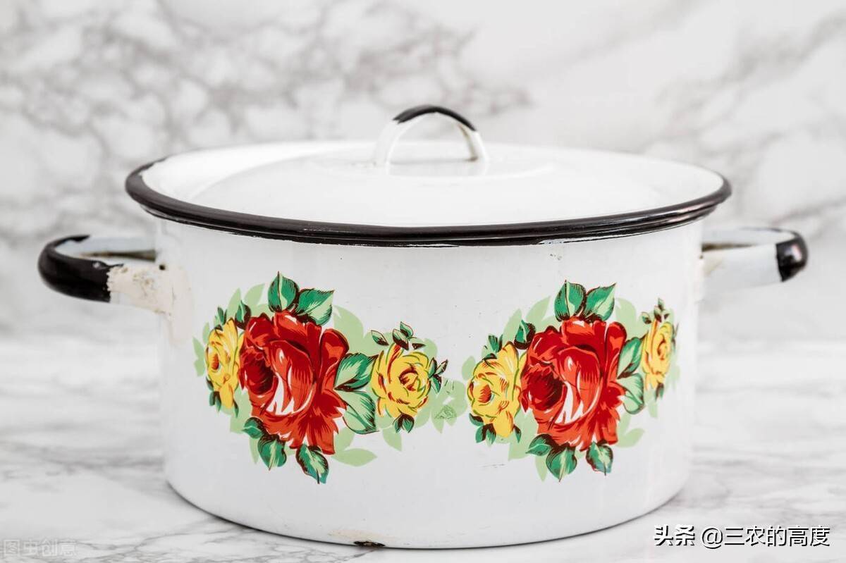 搪瓷用品在八十年代是家里的生活必备品如今为何少见了
