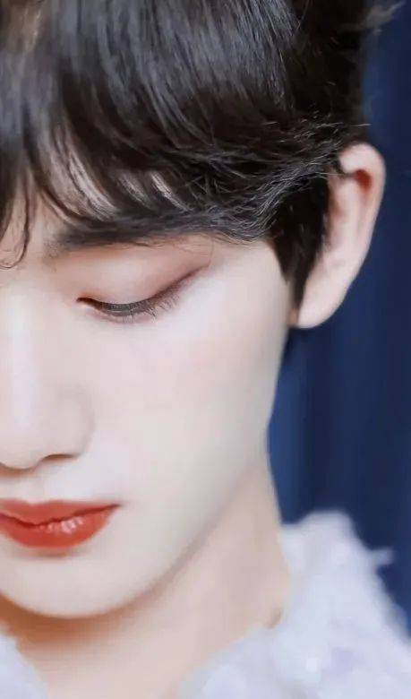 丁程鑫壁纸 头像:漫画中走出来的美少男,爱了爱了