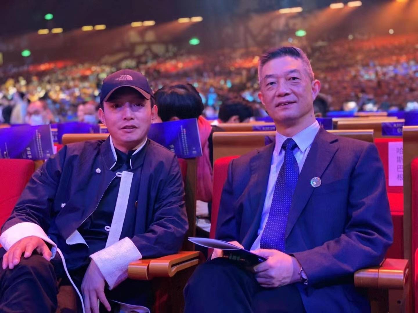 格拉|四川导演旦真旺甲获金鸡奖最佳导演处女作奖:感谢原著阿来