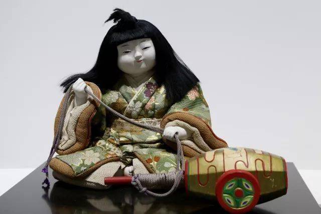 人形之美丨可爱又可怖的日本人偶