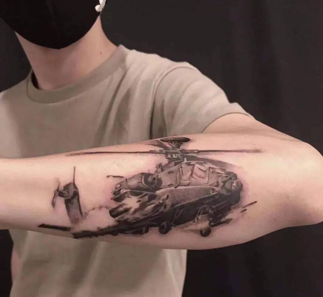 "突突突"的直升机纹身_固定翼飞机_方面_应用