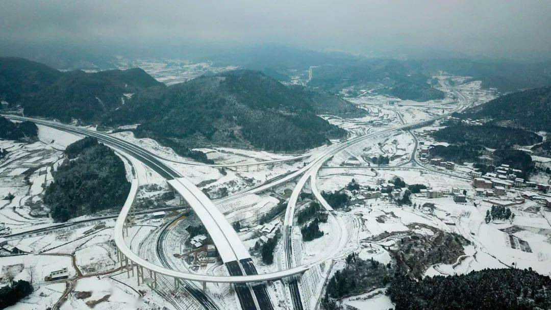 贵州玉新高速图片