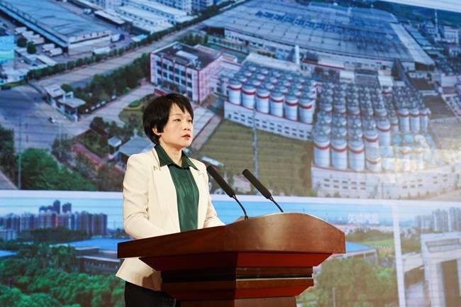 漳州市龙文区委书记朱真建设产城人深度融合发展的滨江产业新城富美