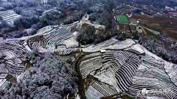 玩的就是心跳！汉中越野人雪域穿越喜神坝