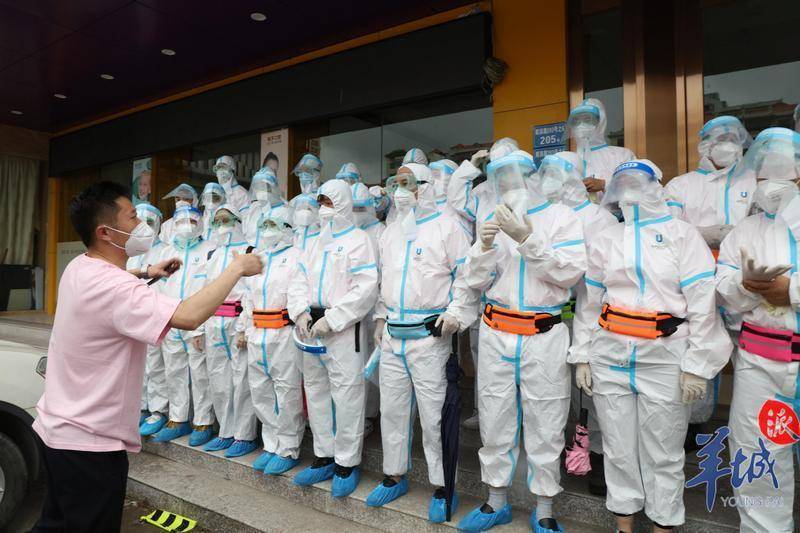 羊城晚报退役军人高腾以军人的姿态继续冲锋