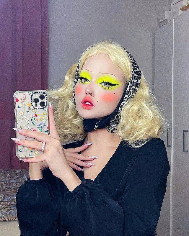 赏析|美妆博主ericaswn最新妆容集锦_彩绘_水性_ljxiiorrl