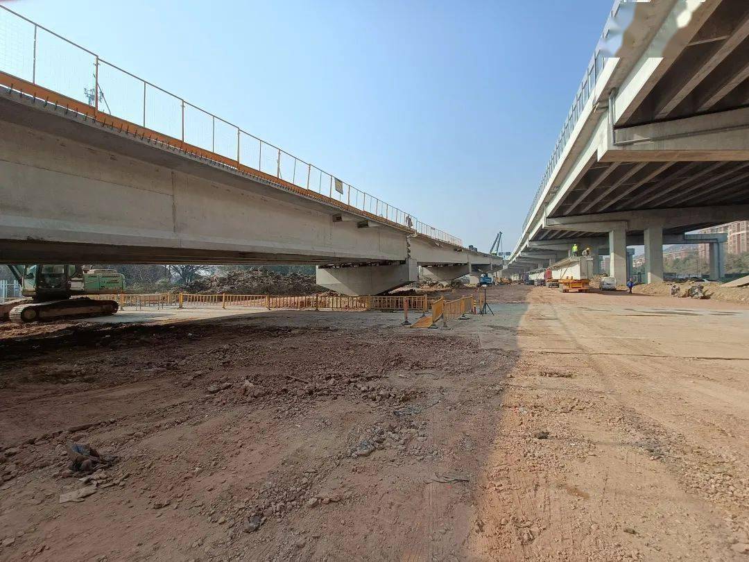 最新进展运溪高架路良睦路互通良渚往返仓前方向匝道梁板架设完成