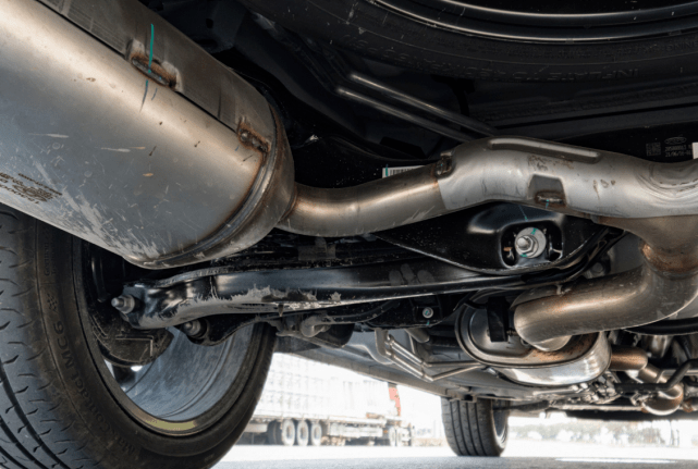 好牌被打烂奇瑞星途揽月1899万拥有50万豪车的气场却没销量