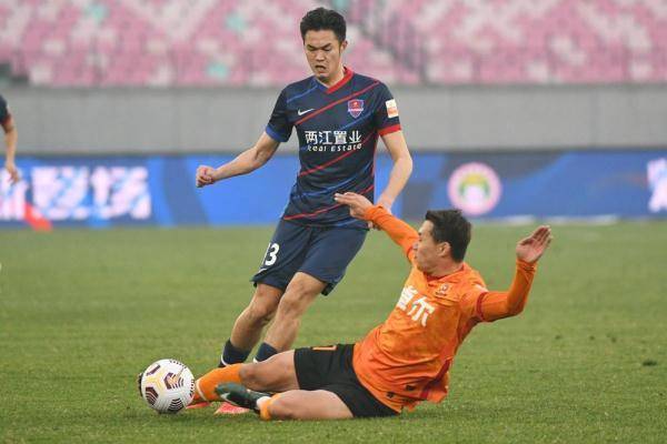 尹聪耀|中超：重庆两江竞技队胜武汉队 成功保级