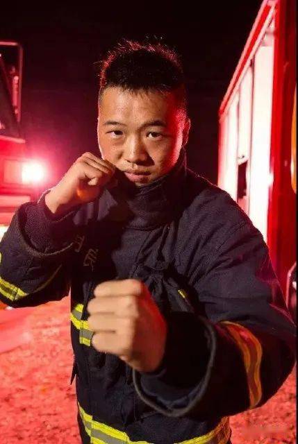 一骑绝尘的专职队员班长——宣威小伙徐学刚_搜狐网