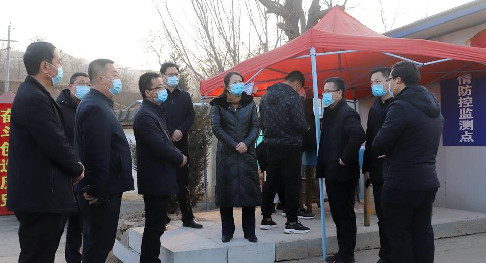 新天水讯据清水县融媒体中心消息 1月2日,清水县委副书记,县长李菊霞