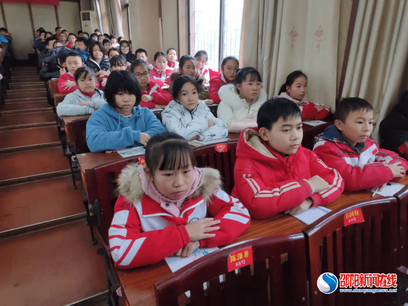 年级|绥宁县长铺镇第三小学：思想动员会 吹响冲锋号