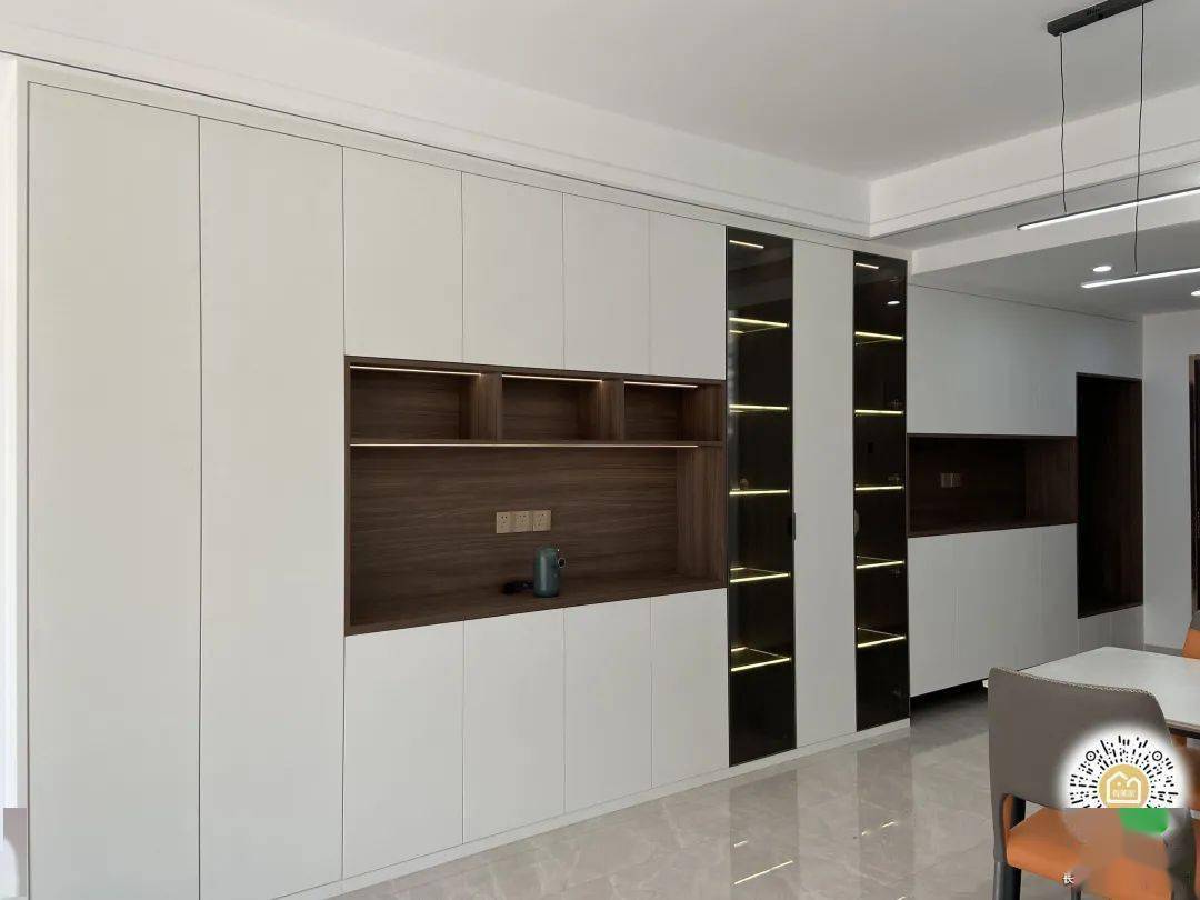 入户鞋柜餐边柜 0e0d1ea9a0bf4539becdf6cd0f74922a.jpeg